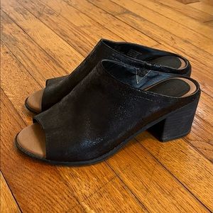 SONOMA open toe chunky heel black leather slides
